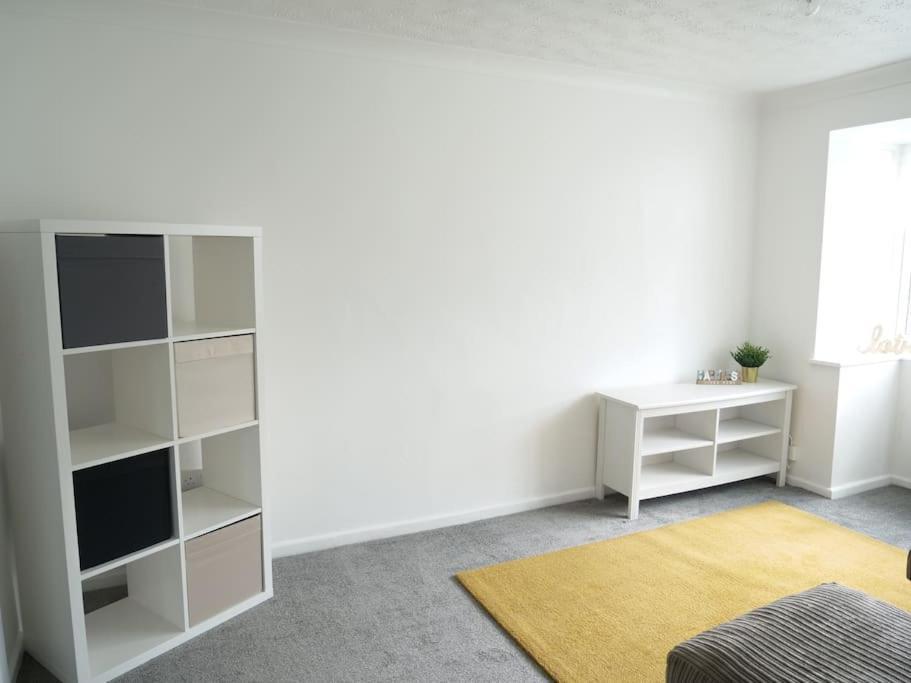 Cosy Four Bed Property With En-Suite Near To Nec Birmingham Airport And The City Εξωτερικό φωτογραφία